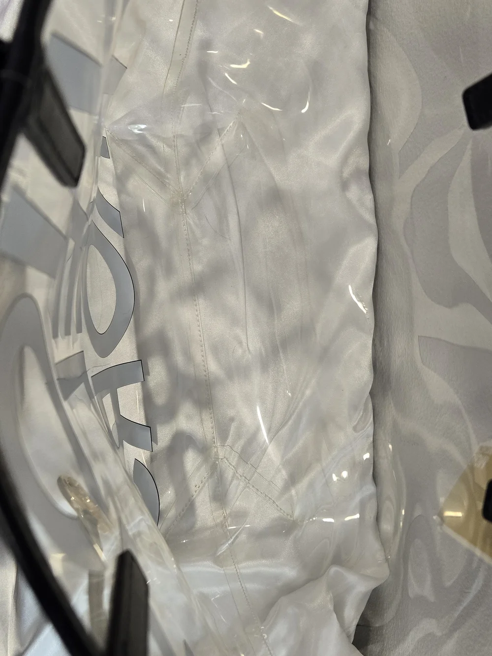 Michael Kors NWT Transparent Tote with Navy Blue Logo and Gold MK Charm - Picture 10 of 10